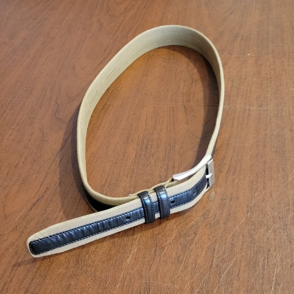 Tommy Bahama Sz 36 Khaki Canvas  Black Leather Belt New, no tags